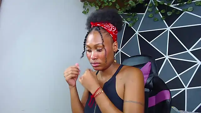 Snapshot of karol_the_warrior chatting on 9, 10, 2025 karol the warrior online show from 9, 10, 2025