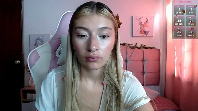 SophiaaLee online show from 27, 9, 2025