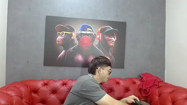 Stuart White online show from 21, 9, 2025