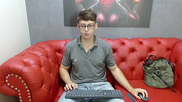 Stuart White online show from 23, 9, 2025