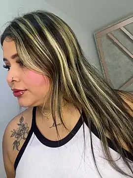 ashley-swift- online show from 4, 2, 2026