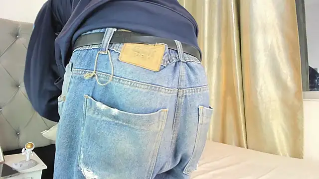 Snapshot of d3rke_666 chatting on 17, 10, 2025 d3rke 666 online show from 17, 10, 2025