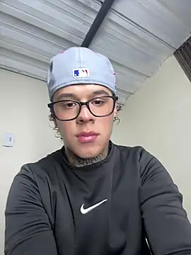 Snapshot of jordan_422 chatting on 27, 3, 2026 jordan 422 online show from 27, 3, 2026