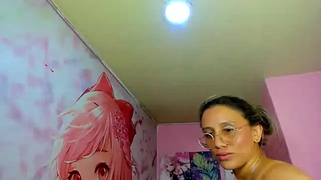 StarletTays online show from 14, 9, 2025