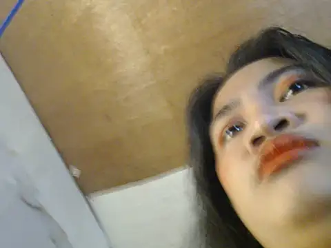 Snapshot of miss_laila_ chatting on 5, 11, 2025 miss laila online show from 5, 11, 2025