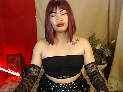 Snapshot of miss_laila_ chatting on 5, 12, 2025 miss laila online show from 5, 12, 2025