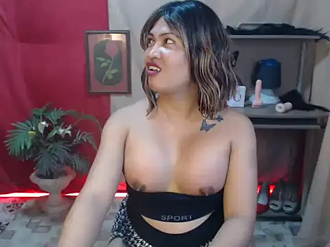 Snapshot of miss_laila_ chatting on 22, 12, 2025 miss laila online show from 22, 12, 2025