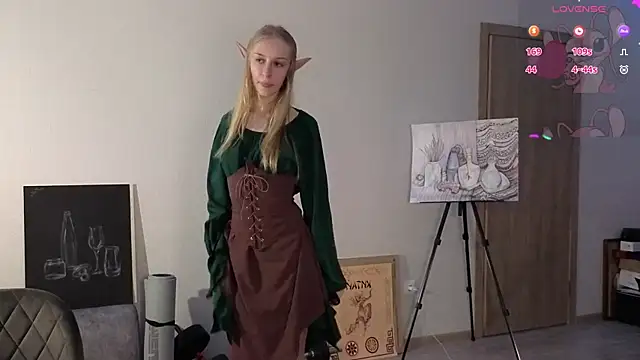 Snapshot of Sweet_xx_Gold chatting on 9, 9, 2025 Sweet xx Gold online show from 9, 9, 2025