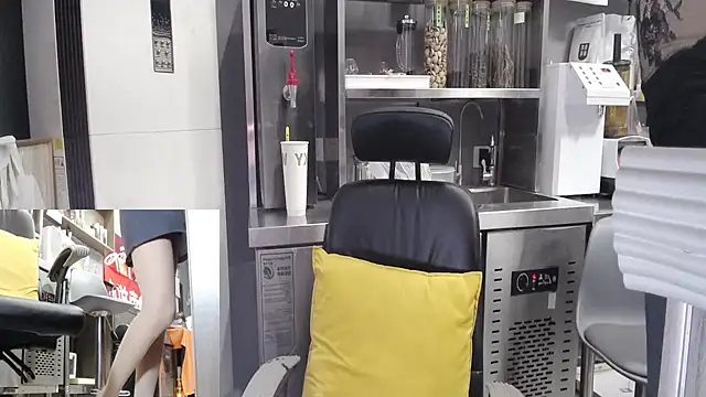 Eileen-L online show from 6, 11, 2025