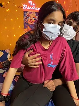 Snapshot of the_Shinchan@xh chatting on 8, 9, 2025 the Shinchanxh online show from 8, 9, 2025