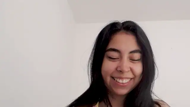 Snapshot of lily_robertss_ chatting on 24, 2, 2026 lily robertss online show from 24, 2, 2026