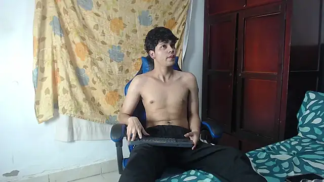 alice julls online show from 26, 5, 2026