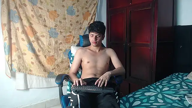 alice julls online show from 29, 5, 2026