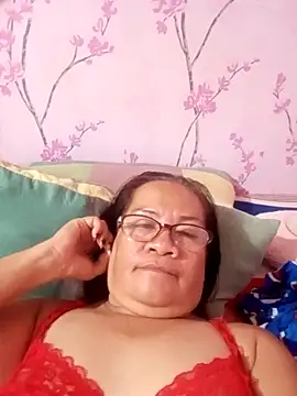 Snapshot of vickyhot1966 chatting on 30, 9, 2025 vickyhot1966 online show from 30, 9, 2025