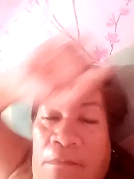 Snapshot of vickyhot1966 chatting on 30, 10, 2025 vickyhot1966 online show from 30, 10, 2025