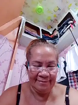 Snapshot of vickyhot1966 chatting on 22, 3, 2026 vickyhot1966 online show from 22, 3, 2026