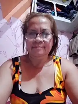 Snapshot of vickyhot1966 chatting on 9, 4, 2026 vickyhot1966 online show from 9, 4, 2026