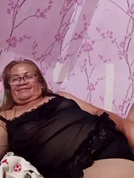 Snapshot of vickyhot1966 chatting on 11, 4, 2026 vickyhot1966 online show from 11, 4, 2026