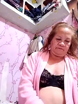 Snapshot of vickyhot1966 chatting on 12, 4, 2026 vickyhot1966 online show from 12, 4, 2026