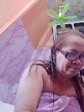 Snapshot of vickyhot1966 chatting on 9, 6, 2026 vickyhot1966 online show from 9, 6, 2026