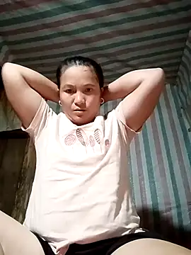 Love-Mama33 online show from 5, 11, 2025