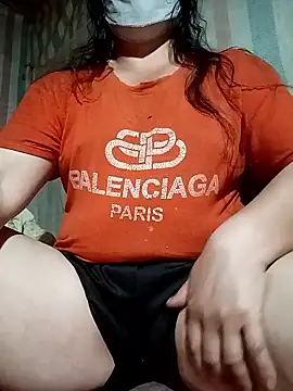 Snapshot of Love-Mama33 chatting on 17, 3, 2026 Love-Mama33 online show from 17, 3, 2026