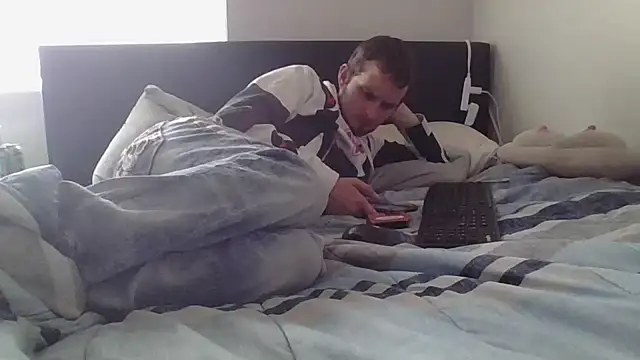 Snapshot of Eclipticice94 chatting on 23, 10, 2025 Eclipticice94 online show from 23, 10, 2025