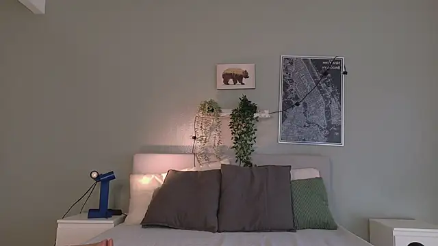 Nickifox   online show from 22, 12, 2025