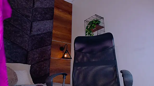 Nickifox   online show from 8, 1, 2026