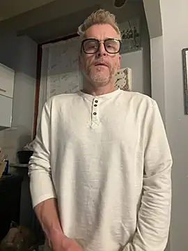 Snapshot of Axl_hot chatting on 22, 3, 2026 Axl hot online show from 22, 3, 2026