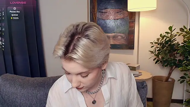 Snapshot of OdelynaAsp chatting on 29, 11, 2025 OdelynaAsp online show from 29, 11, 2025