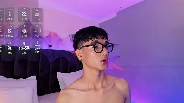 Phillicious   online show from 24, 10, 2025