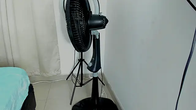 ashly pnik1 online show from 22, 10, 2025