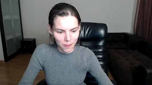 Snapshot of AmelieReve chatting on 25, 9, 2025 AmelieReve online show from 25, 9, 2025