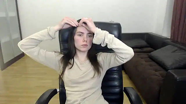 Snapshot of AmelieReve chatting on 4, 11, 2025 AmelieReve online show from 4, 11, 2025