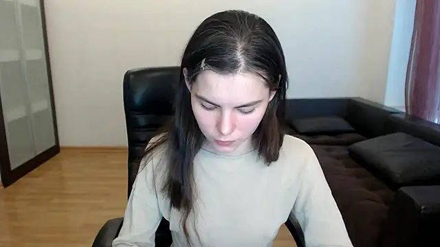 Snapshot of AmelieReve chatting on 6, 11, 2025 AmelieReve online show from 6, 11, 2025