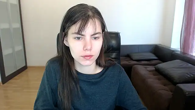 Snapshot of AmelieReve chatting on 7, 11, 2025 AmelieReve online show from 7, 11, 2025