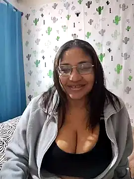 Avannay online show from 13, 9, 2025