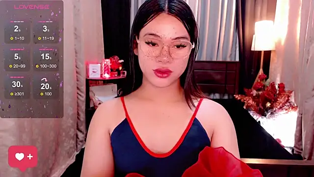 IamRaeganDolls69 online show from 23, 9, 2025