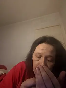 Snapshot of zeousseelphie chatting on 30, 4, 2026 zeousseelphie online show from 30, 4, 2026