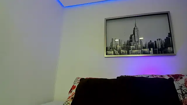 Snapshot of sarah_ashbourne chatting on 16, 10, 2025 sarah ashbourne online show from 16, 10, 2025