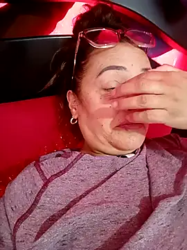 Lady 16 online show from 27, 9, 2025