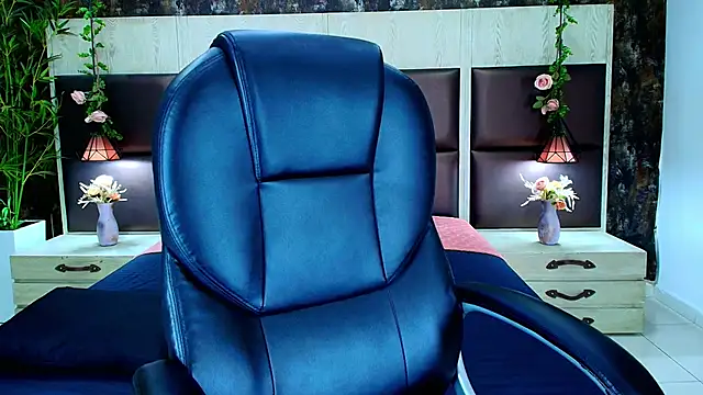 Roxy Skye online show from 16, 10, 2025