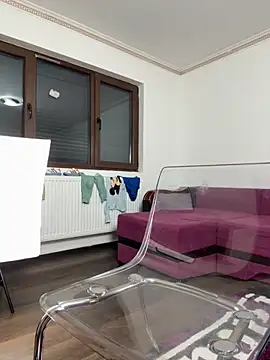 MiaKiittyy online show from 5, 11, 2025