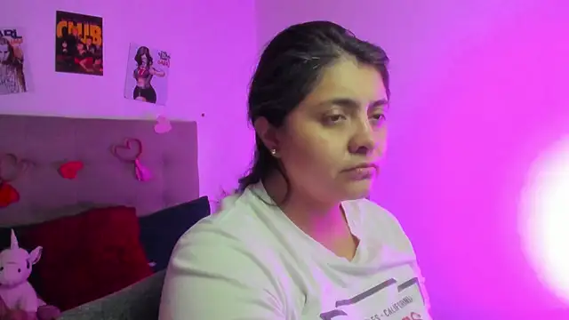 TifanyAmazinng online show from 16, 2, 2026