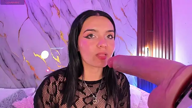 alicecute77 online show from 3, 5, 2026