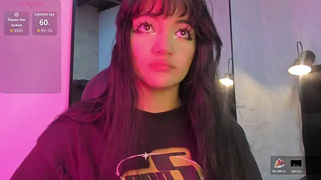 Snapshot of Darky_Doll chatting on 14, 11, 2025 Darky Doll online show from 14, 11, 2025