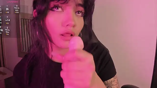 Snapshot of Darky_Doll chatting on 15, 2, 2026 Darky Doll online show from 15, 2, 2026