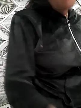 Aarti-kumri online show from 14, 11, 2025