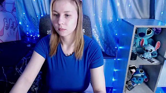 Snapshot of RoyAngela chatting on 6, 2, 2026 RoyAngela online show from 6, 2, 2026